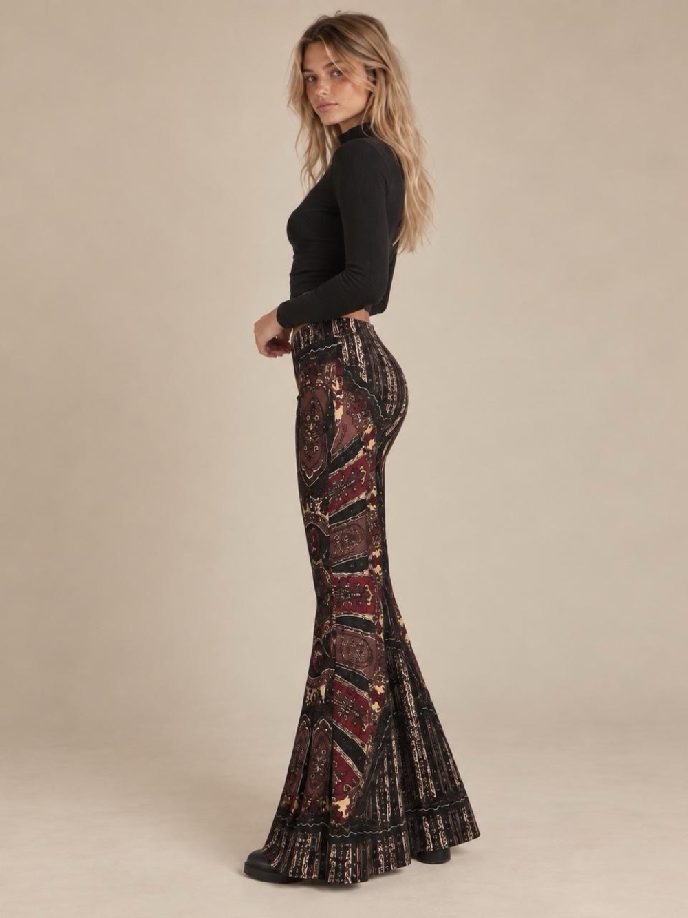 Novella Royale printed bell bottoms